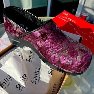 Sanita Clog Ladies Size 40